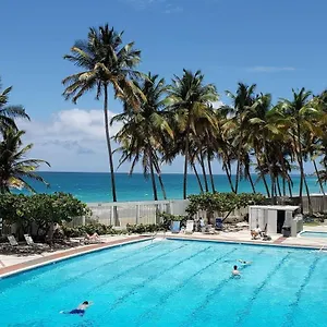 https://jfkey-home-galicia-by-the-sea-pool-and-beach-access.greaterantilleshotels.net